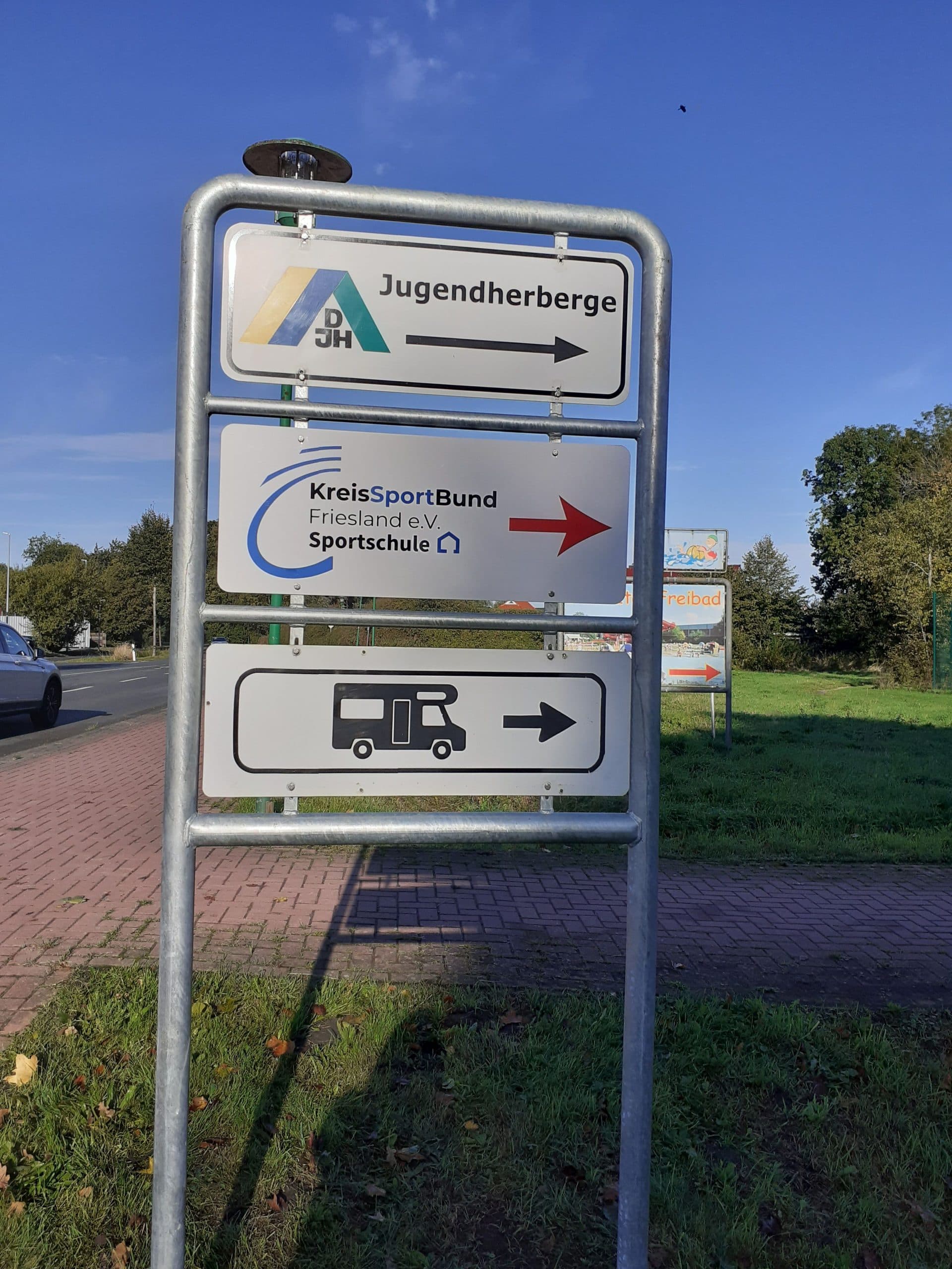 Jetzt findet Ihr uns besser !