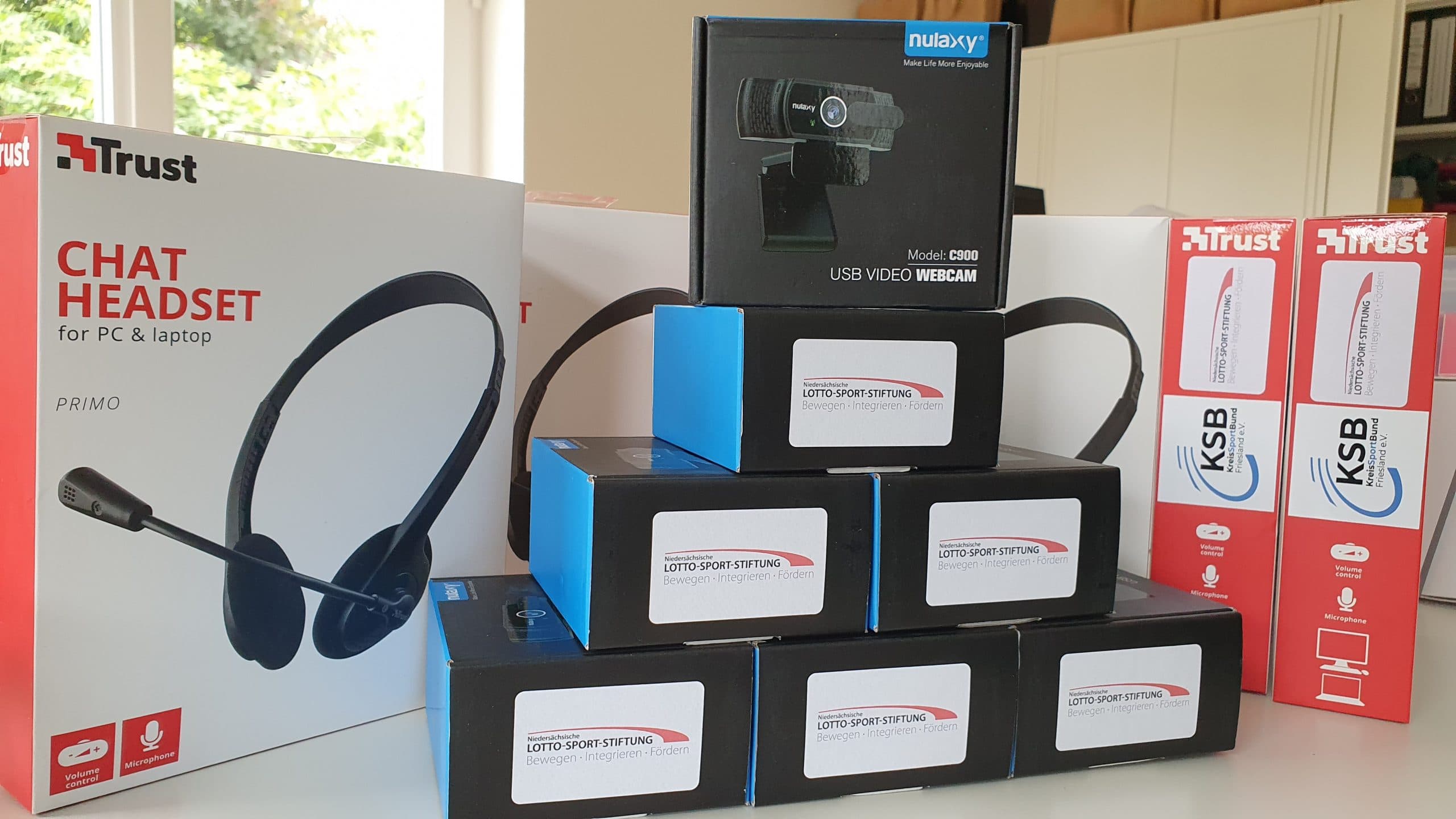 Jetzt ausleihen: Webcams und Headsets für Sportvereine in Friesland